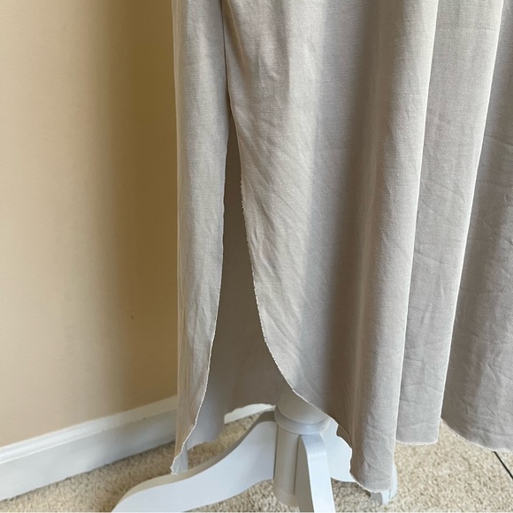 Lush Sleeveless Light Grey Casual Dress - Picture 3 of 12